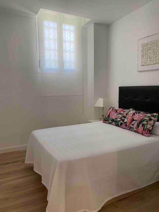 Tu Hogar Temporal En Madrid Con Excelente Ubicacion Appartement Buitenkant foto