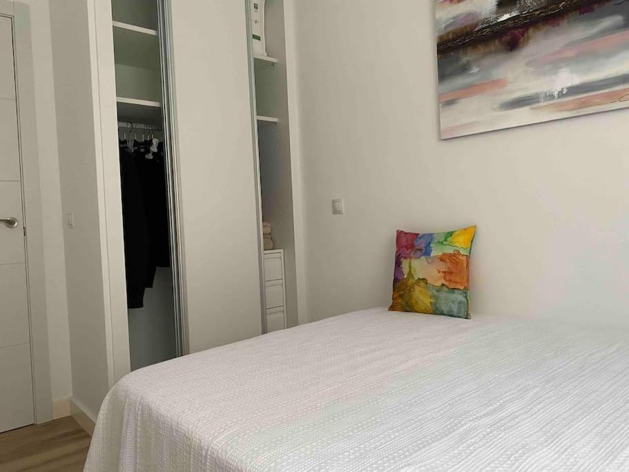 Tu Hogar Temporal En Madrid Con Excelente Ubicacion Appartement Buitenkant foto